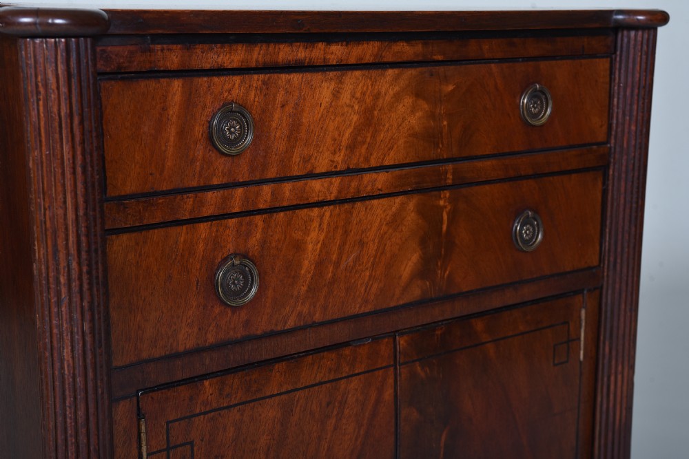 19th century Mahogany Bedside Table/Commode View VI