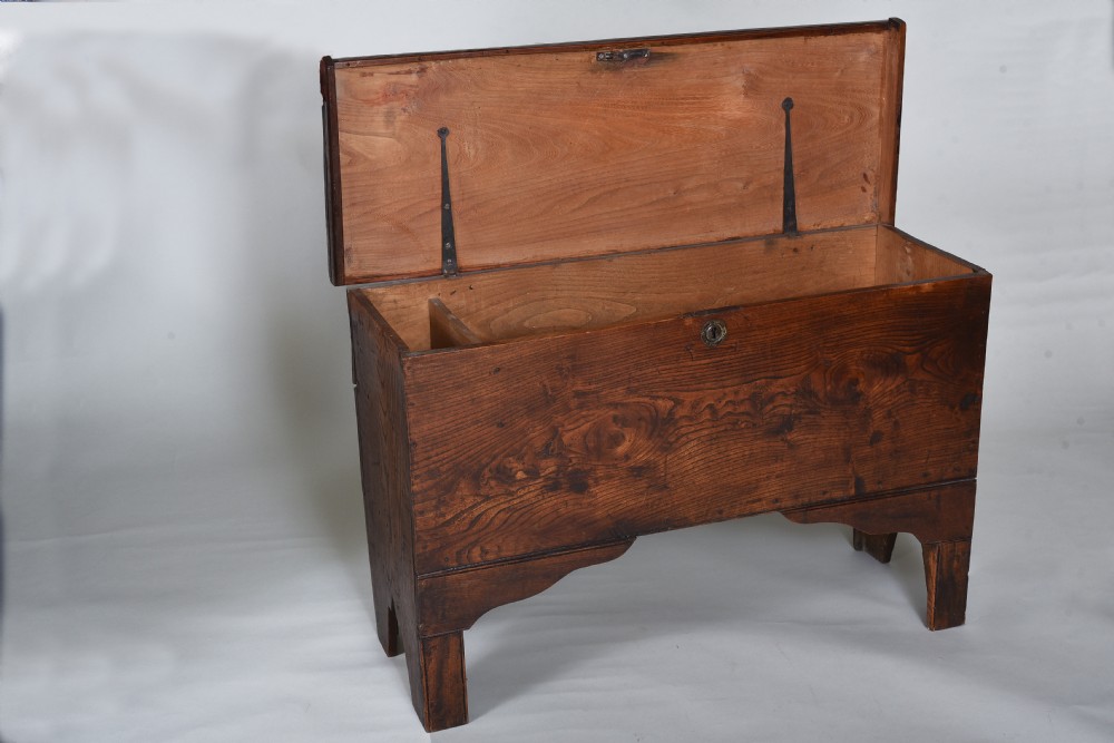 Late 18th century Elm Coffer View V