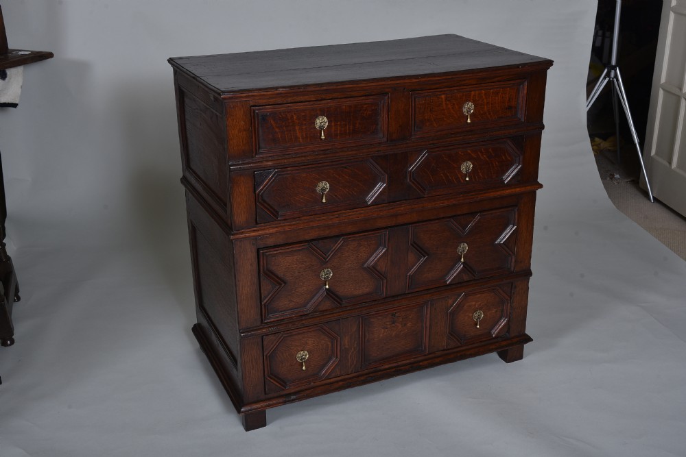 17th century Oak Chest of Drawers