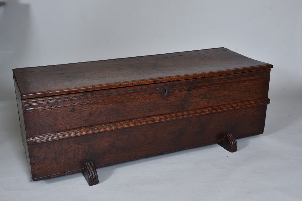 17th century Oak Coffer
