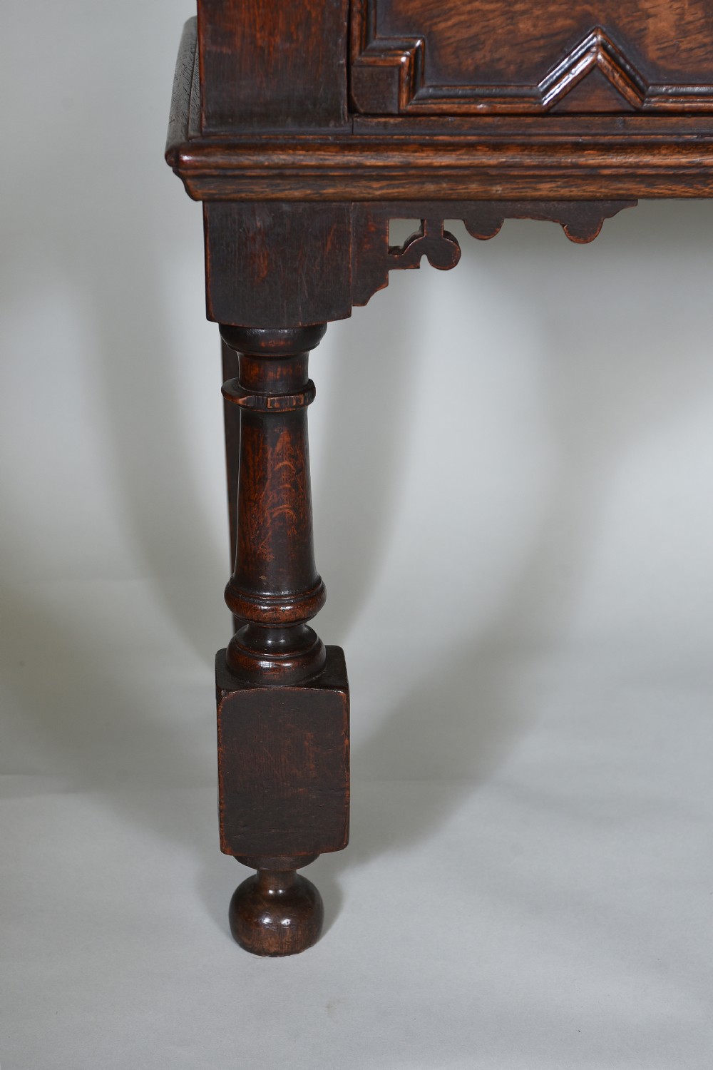 17th century Oak Dresser View IV