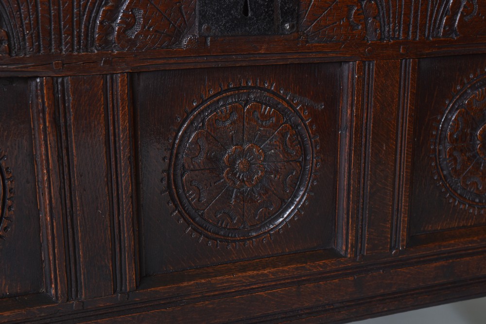 17th century Oak Coffer View VII