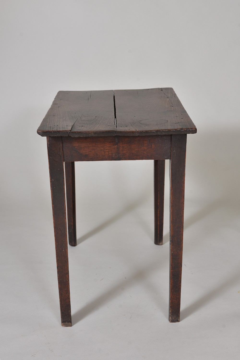 Low 18th century Oak Table View VII