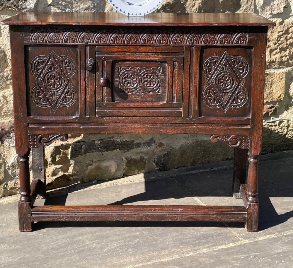 Small Antique Oak Cupboard/Buffet