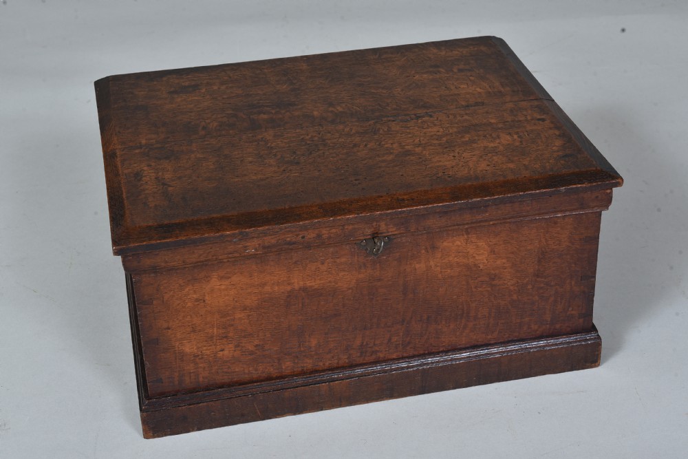 Oak Box View II