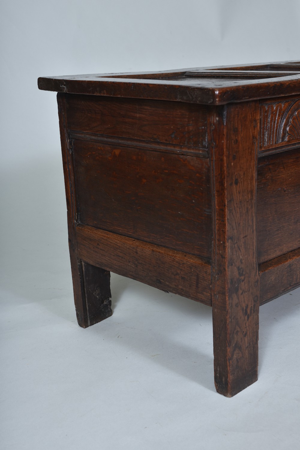 17th century Oak Coffer View XI