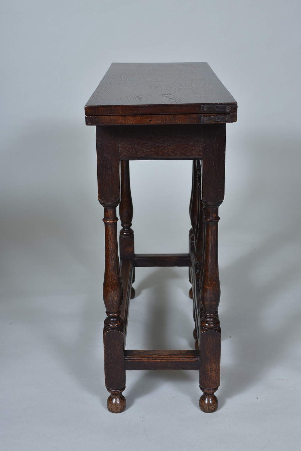 19th century Oak Table View VIII