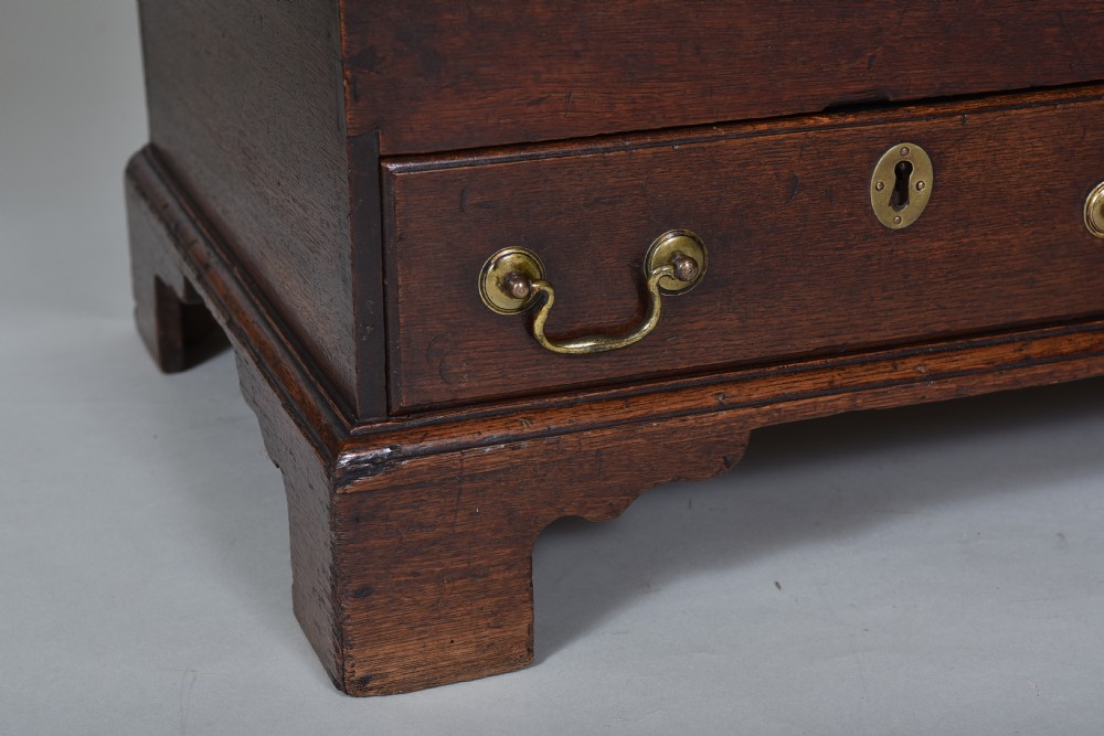18th Century oak Coffer View IV