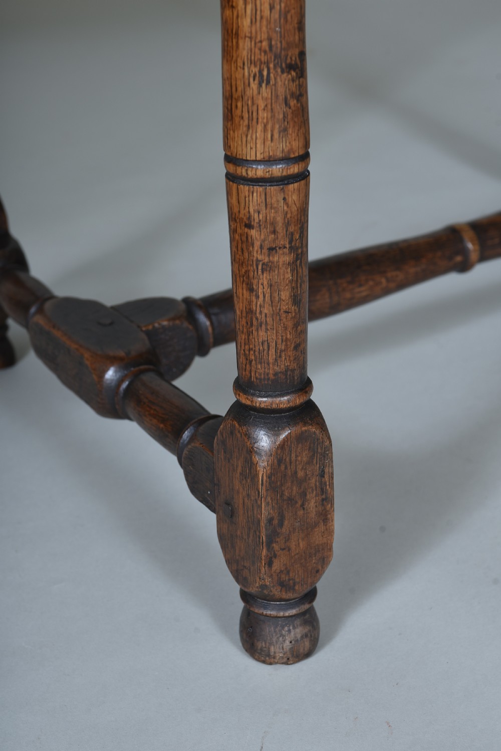 18th century Low Oak table View VI