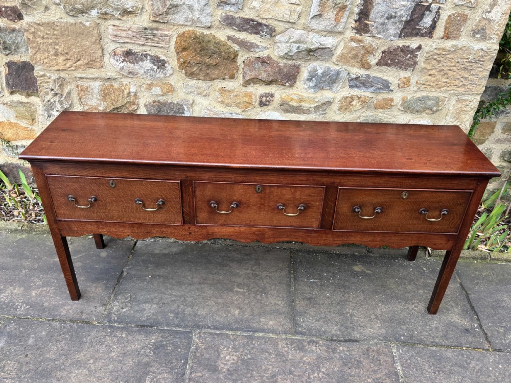 18th century Oak Dresser View III
