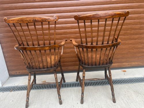 PAIR GIII THAMES VALLEY WINDSOR CHAIRS - ADDITIONAL PHOTO 2