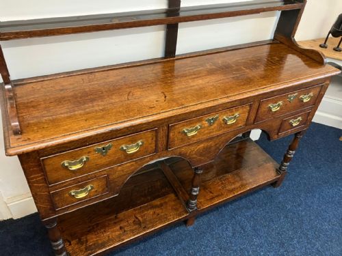 OAK DRESSER - ADDITIONAL PHOTO 2
