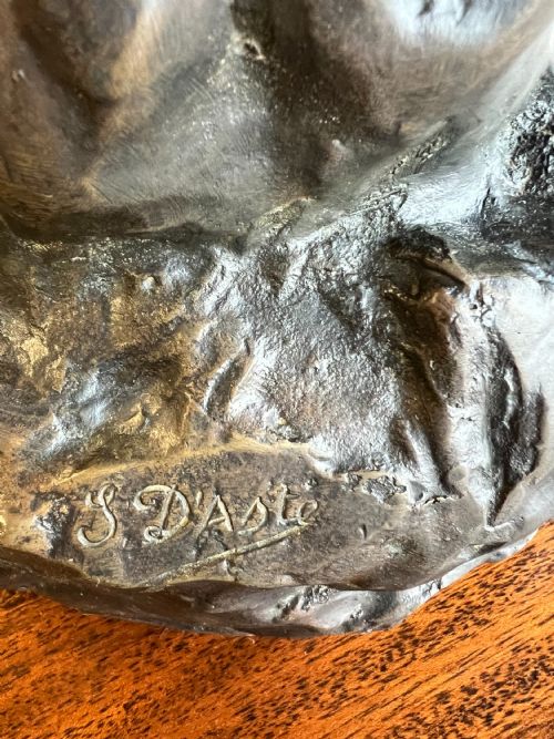 BRONZE FIGURE - ADDITIONAL PHOTO 3