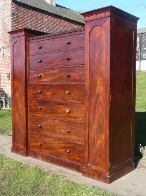 Victorian Mahogany Wardrobe Compactum