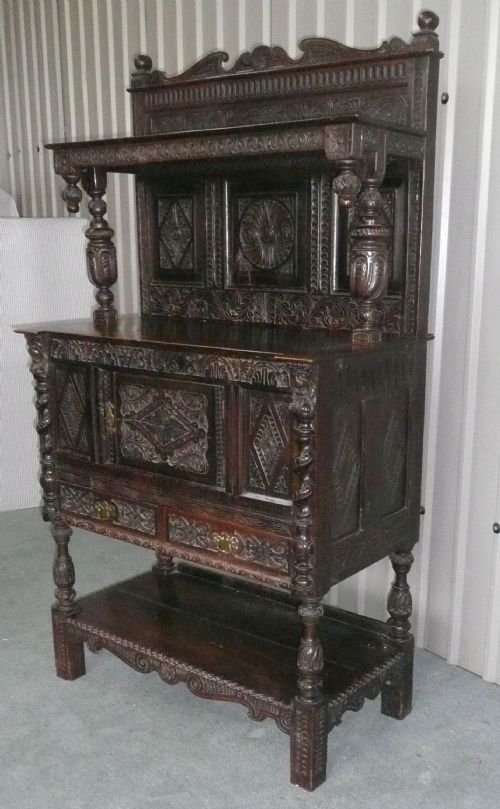 fig 2. 17TH CENTURY DRESSER, COURT OR LIVERY CUPBOARD