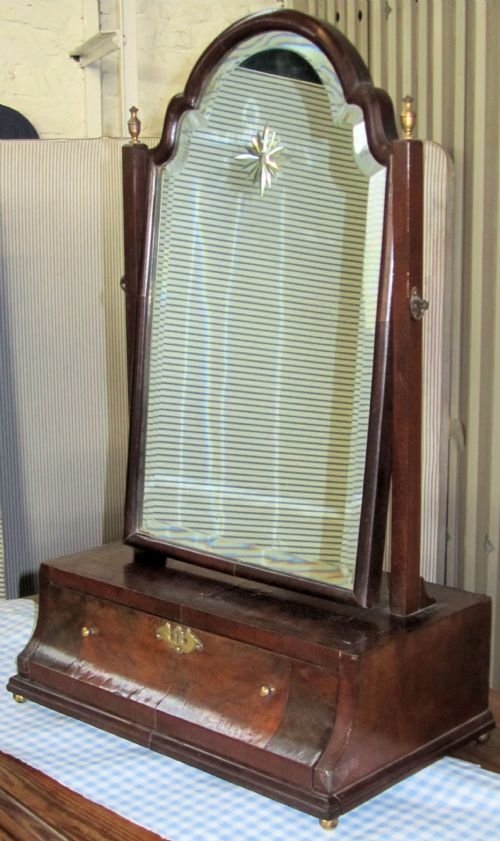 fig 1. A GEORGIAN STAR BURST TOILET VANITY MIRROR