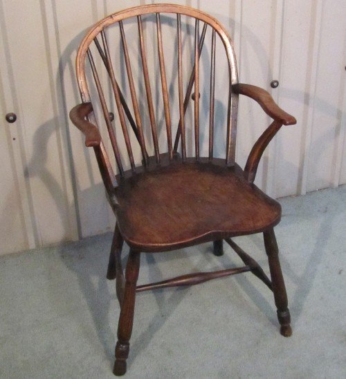 fig 1. EARLY VICTORIAN WINDSOR ELM AND YEW CARVER CHAIR
