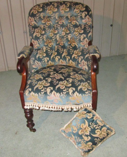 fig 1. SUPERB VICTORIAN BUTTON BACK ARM CHAIR