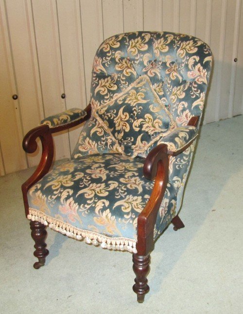 fig 2. SUPERB VICTORIAN BUTTON BACK ARM CHAIR