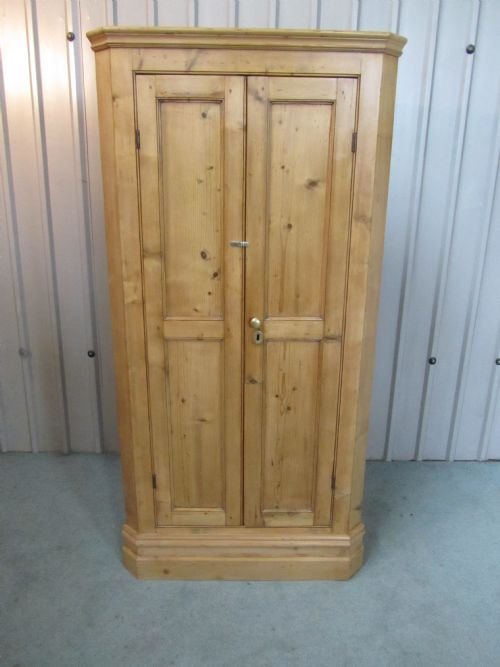 Double Door Floor Standing Pine Corner Cupboard