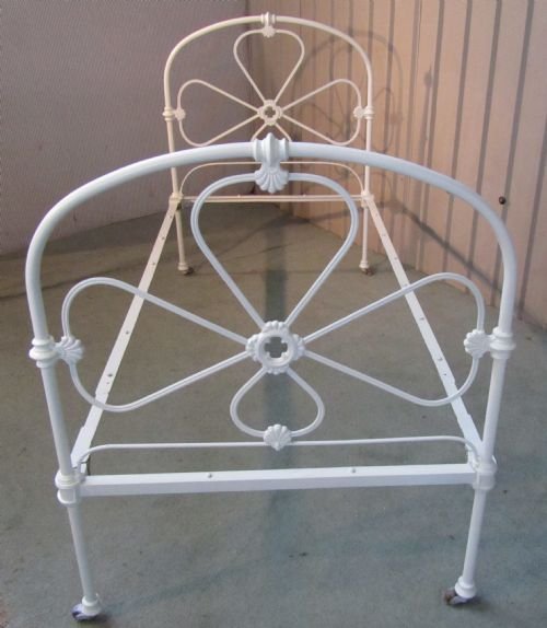 fig 1. VICTORIAN WHITE PAINTED SINGLE IRON BED