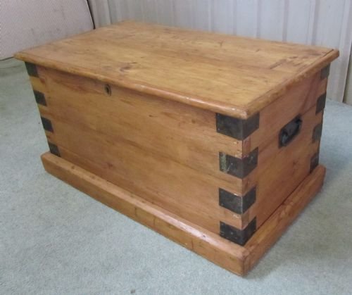 fig 1. STRONG HEAVY VICTORIAN IRON BOUND BLANKET BOX COFFEE TABLE