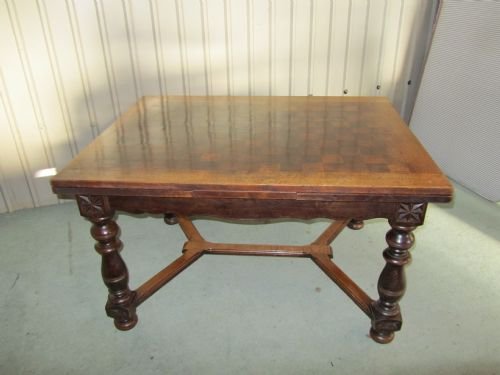fig 2. FRENCH OAK PARQUETRY DRAW LEAF DINING TABLE