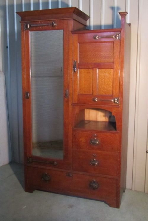 A Charming Single Wardrobe Compactum Made by Shapland & Petter of Barnstable