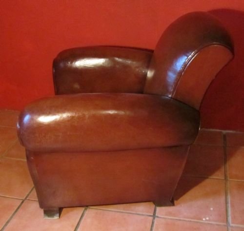 fig 1. A Superb very stylish French Aged Leather Art Deco Club Chair