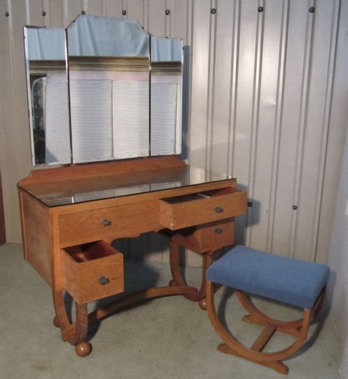 fig 1. Heals Art Deco Limed Oak Bedroom Suite