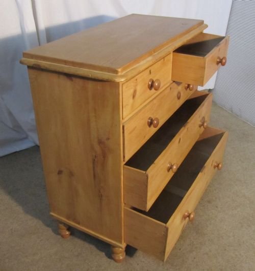 fig 1. A Large Victorian Pine chest of drawers