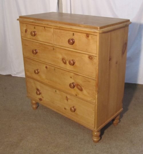 fig 2. A Large Victorian Pine chest of drawers