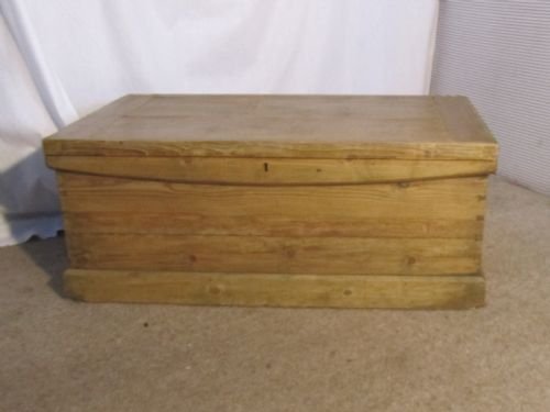 Large Victorian Rustic Pine Blanket Box or Coffee Table