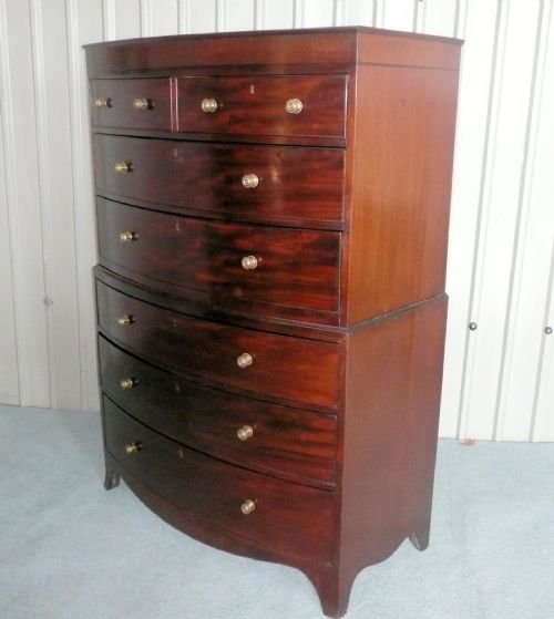 fig 1. GEORGIAN MAHOGANY BOW FRONT CHEST ON CHEST