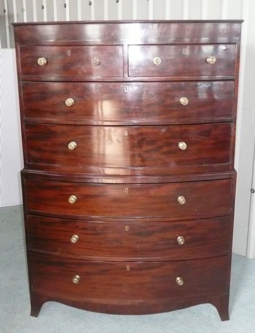 Georgian Mahogany Bow Front Chest on Chest
