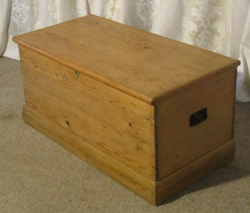 fig 1. Large Victorian Pine Blanket Box or Coffee Table