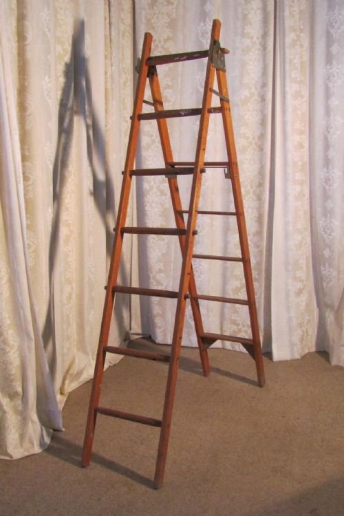 fig 1. 8ft Tall Edwardian Extending Multipurpose Step Ladder