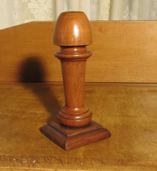 A Very Fine Quality Turned Wooden French Hat Stand