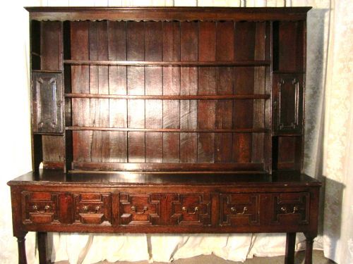 fig 1. A Fine Georgian Country Oak Dresser