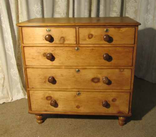 Victorian Stripped Pine Chest of Drawers