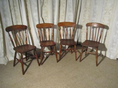 A Harlequin Set of 4 Beech & Elm Country Kitchen Dining Chairs