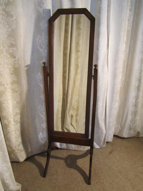Oak Cheval Mirror Dates from About 1900