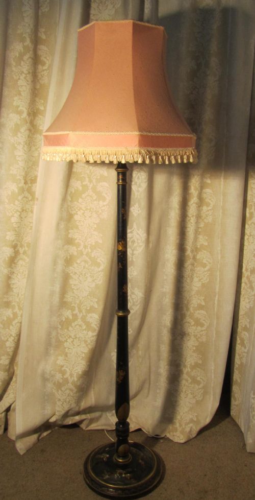 fig 1. A Black Lacquer and Gold Floor Standing Lamp