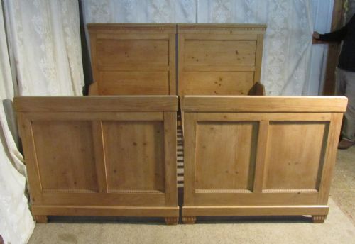 Pair of 19th Century French Rustic Pine Single Sleigh Beds