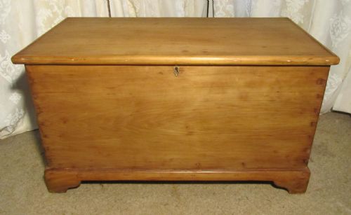 Large Georgian Pine Coffer, Blanket Box or Coffee Table