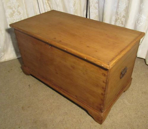 fig 1. Large Georgian Pine Coffer, Blanket Box or Coffee Table