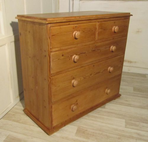 fig 1. A Large Victorian Pine Chest of Drawers