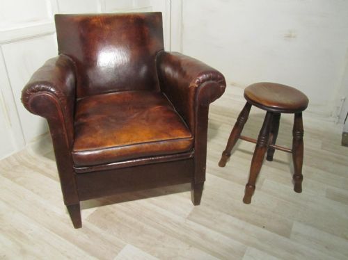 fig 2. Shabby Elegant French Art Deco Leather Club 