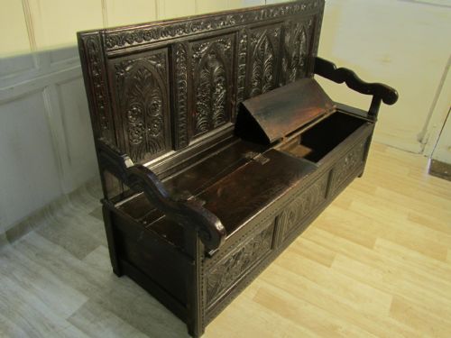 fig 1. An 17th Century High Back Oak Box Settle