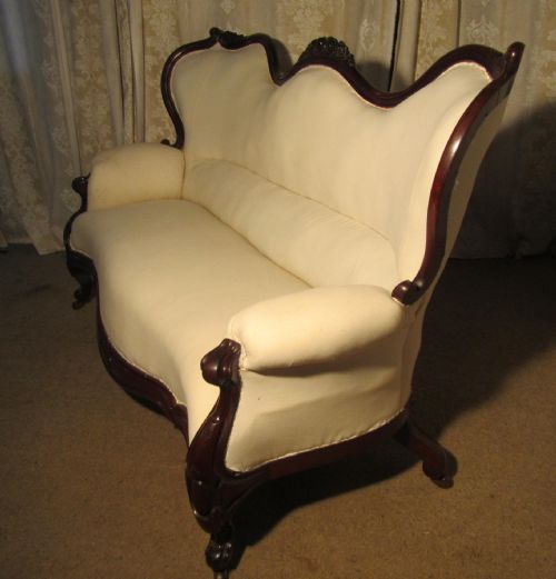 An Elegant French Carved Mahogany Sofa, Settee Chaise